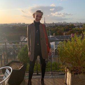 Meet your Posher, Anna